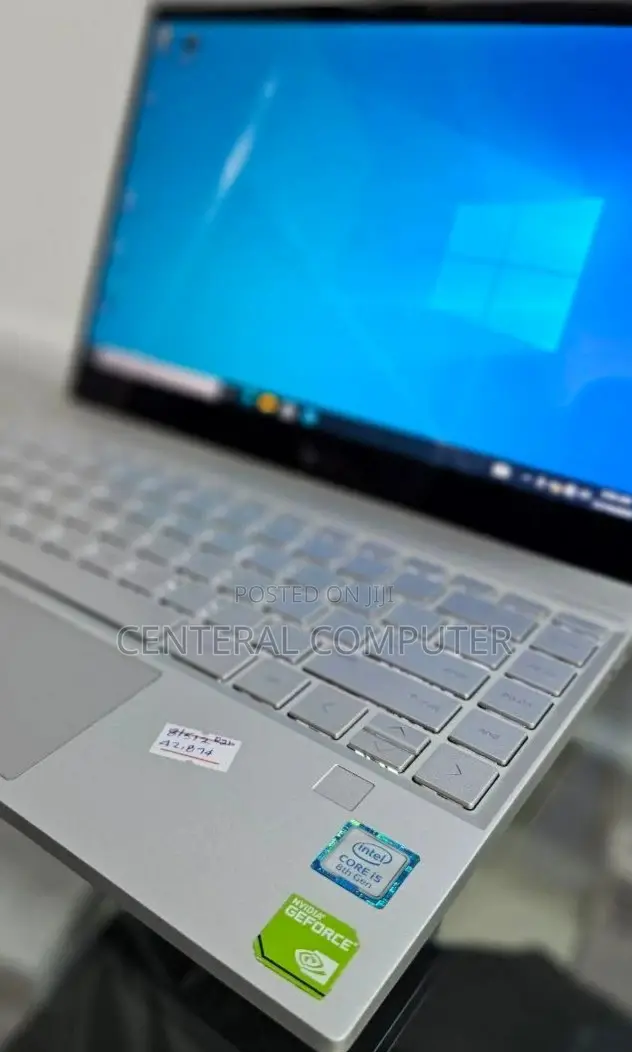 New Laptop HP Envy X360 16GB Intel Core I5 SSD 512GB