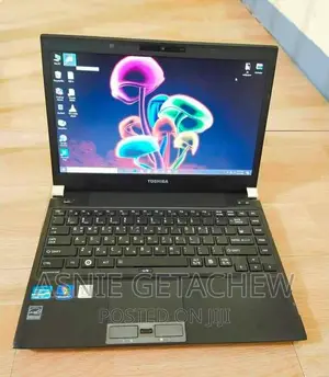 New Laptop Toshiba Satellite C850 6GB Intel Core I7 HDD 512GB