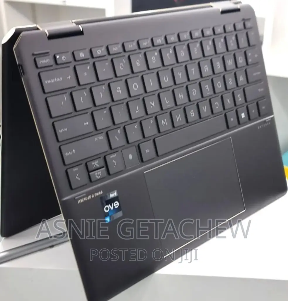 New Laptop HP Spectre 16GB Intel Core I7 SSD 512GB