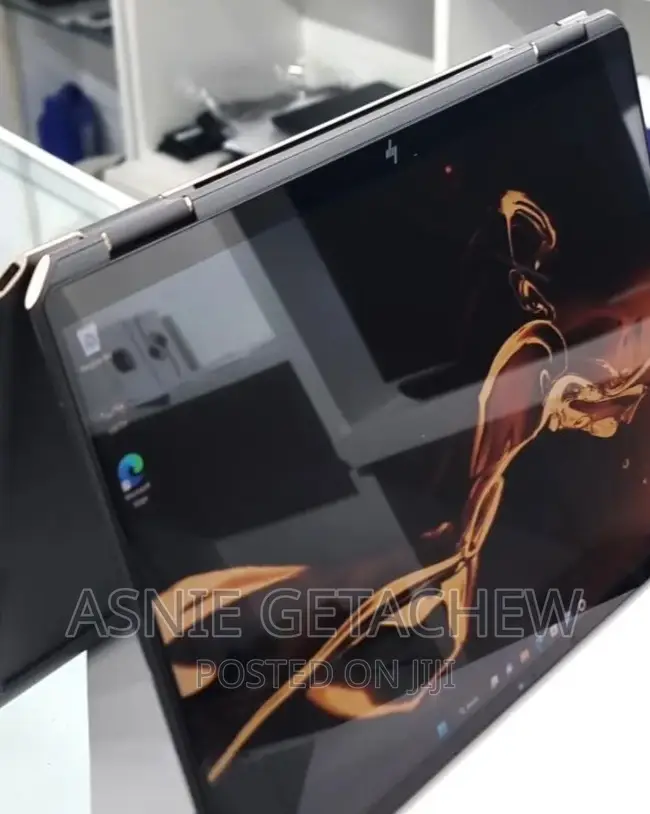 New Laptop HP Spectre 16GB Intel Core I7 SSD 512GB