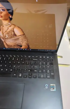 New Laptop LG Gram 15.6 16GB Intel Core I7 SSD 1T