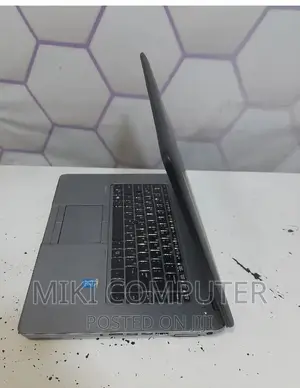 New Laptop HP EliteBook 850 G2 8GB Intel Core I7 SSD 256GB