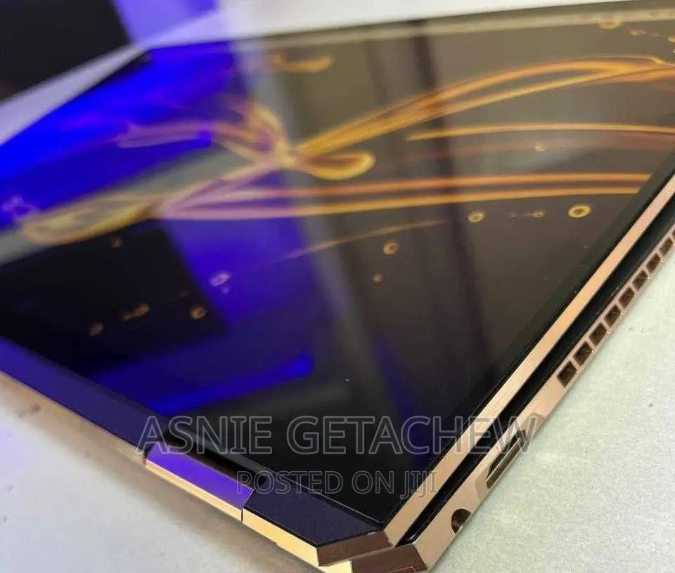 New Laptop HP Spectre 16GB Intel Core I5 SSD 512GB
