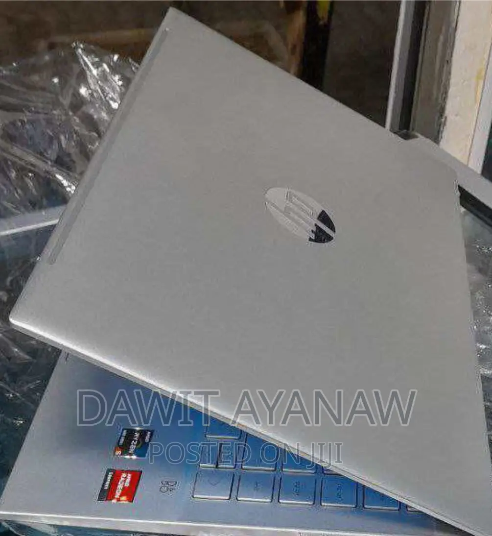 New Laptop HP Pavilion 15 8GB AMD Ryzen 5 SSD 512GB