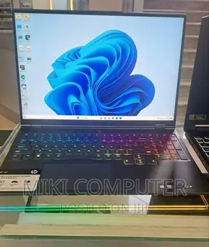 New Laptop Lenovo Legion 7 32GB AMD Ryzen 9 SSD 1T
