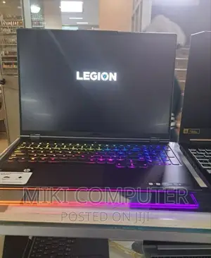 New Laptop Lenovo Legion 7 32GB AMD Ryzen 9 SSD 1T