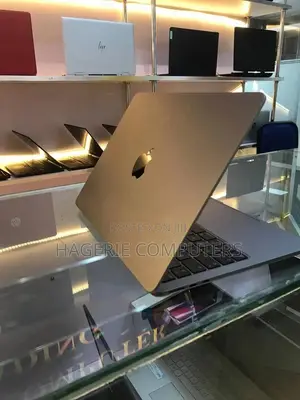 New Laptop Apple MacBook Air 2022 M2 8GB Apple M2 SSD 256GB