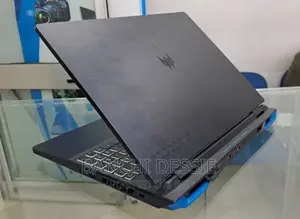 New Laptop Acer Predator Helios 300 16GB Intel Core I9 SSD 1T