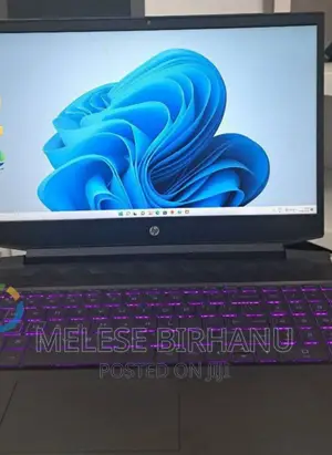 New Laptop HP Pavilion 15 8GB AMD Ryzen 5 SSD 512GB