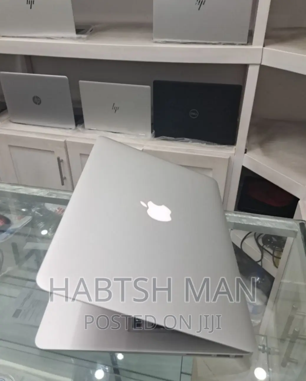 New Laptop Apple MacBook Air 2015 4GB Intel Core i5 SSD 128GB
