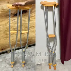 Crutche Handicapped Adjustable Crutches,Model Name/440 ₹ 440