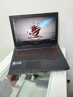 New Laptop Asus FX502VD 8GB Intel Core I7 SSHD+SSD 1T