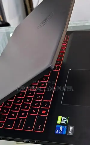 New Laptop MSI Katana GF76 16GB Intel Core I7 SSD 512GB