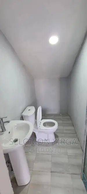 ለክራይ ቀረበ መጋዘን