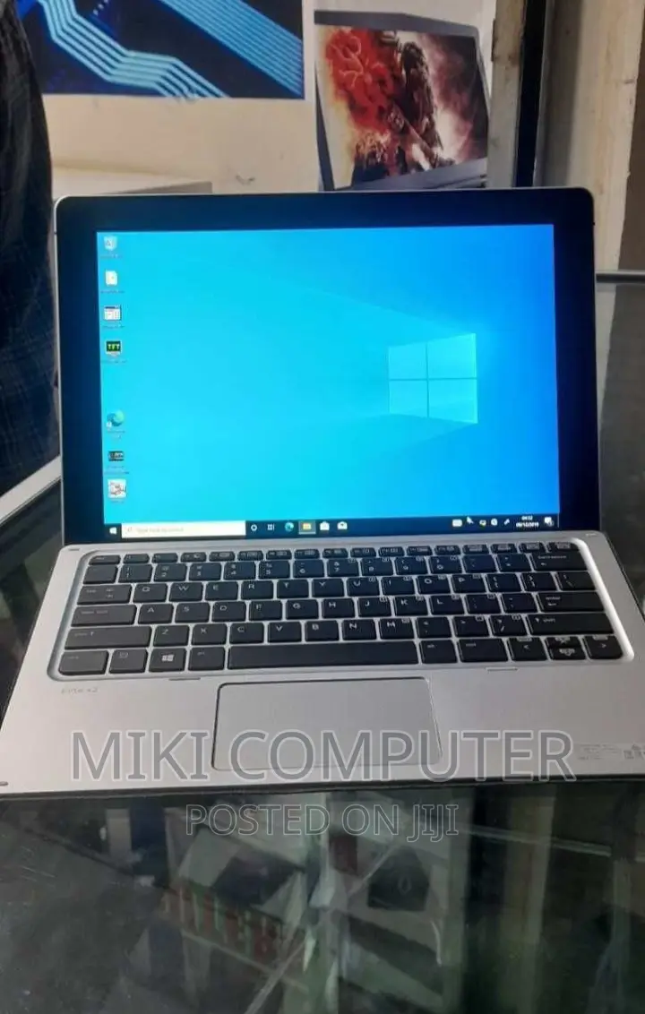 New Laptop HP Elite X2 1012 8GB Intel Core i5 SSD 256GB
