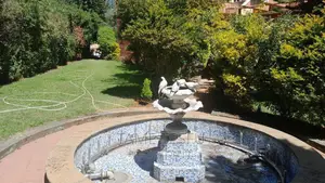 Furnished 9bdrm House in Hayat, Bole for sale
