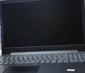 New Laptop Lenovo Ideapad 3 8GB Intel Core i7 HDD 1T