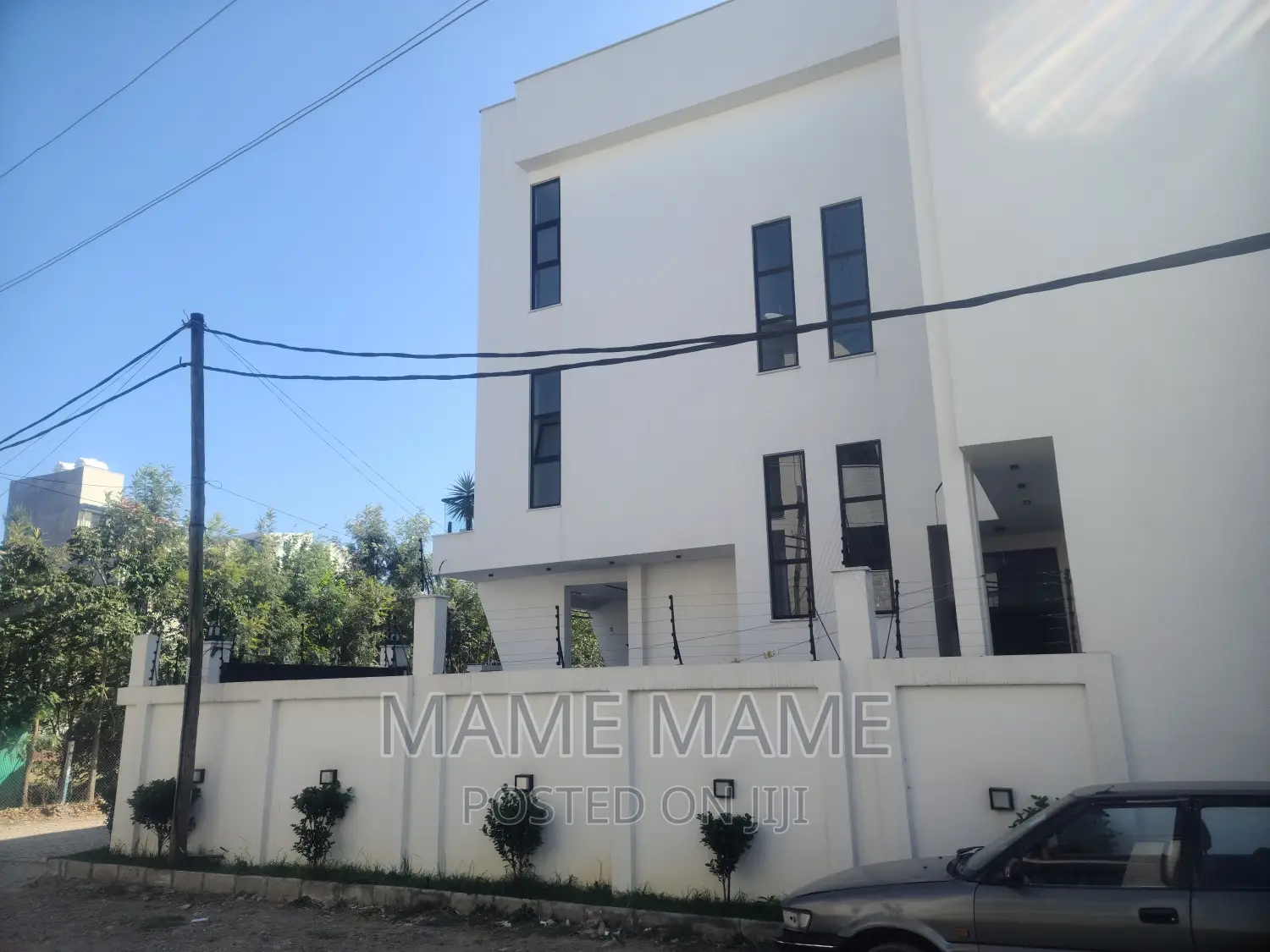 7bdrm House in Addis Abeba, Bole for sale