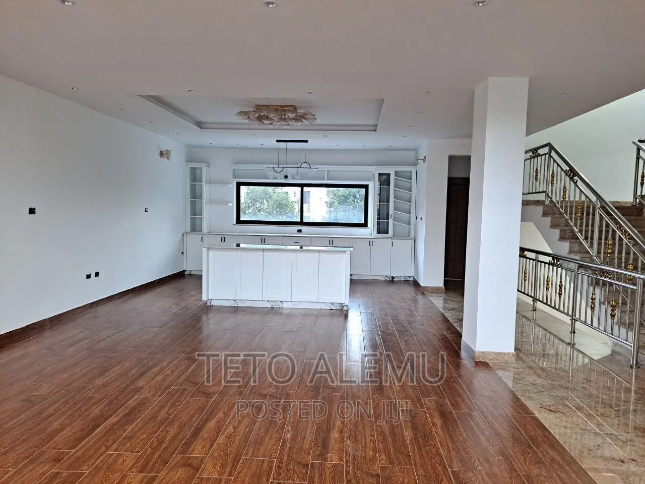 Furnished 8bdrm House in House For Sale, Bole for sale