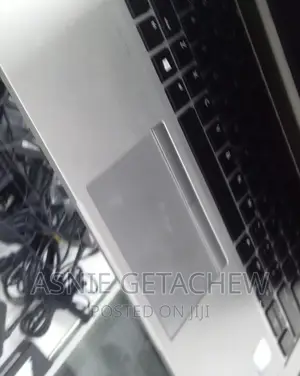 New Laptop HP 14z 8GB Intel Core I5 HDD 512GB