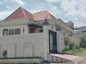 Furnished 3bdrm Villa in አአ, Bole for sale