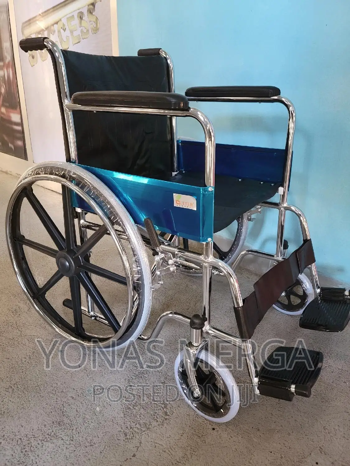 Swiftroll: Lightweight,Movable Wheelchair Innovation