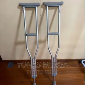 Crutches/Auxiliary Crutches Made of Durable Stainless Steel