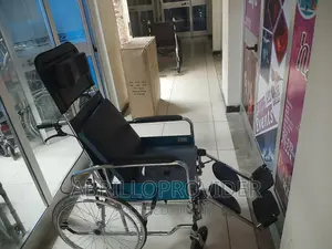 2ncomfortable Commode Chair/Wheelchair,Wheelchair,Wheelchair
