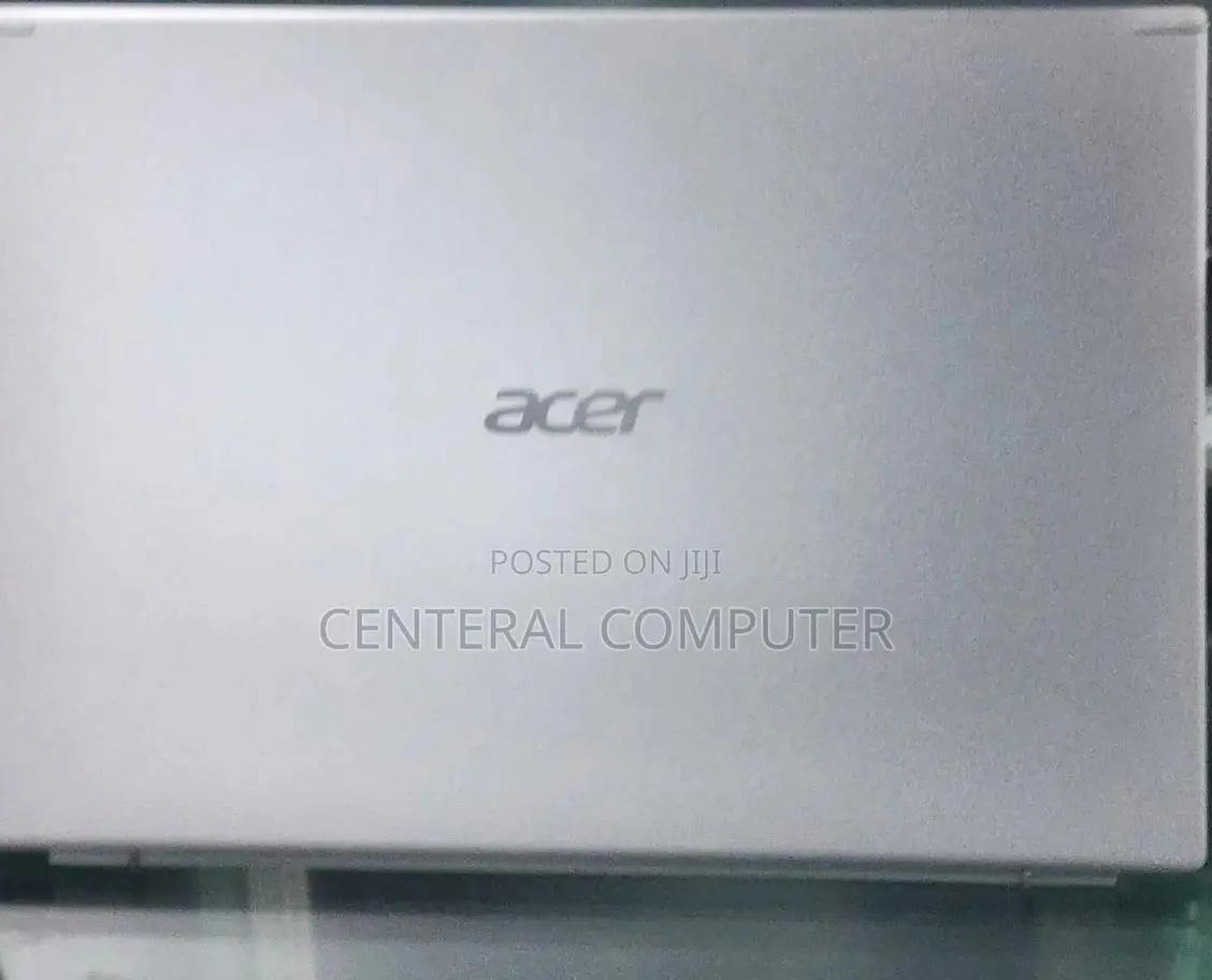 New Laptop Acer Aspire 5 8GB Intel Core i5 SSD 512GB