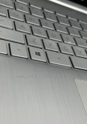 New Laptop HP 14-Dq1088wm 8GB Intel Core I3 SSD 256GB