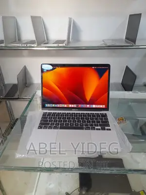 New Laptop Apple MacBook Air 2020 M1 8GB Apple M1 SSD 256GB