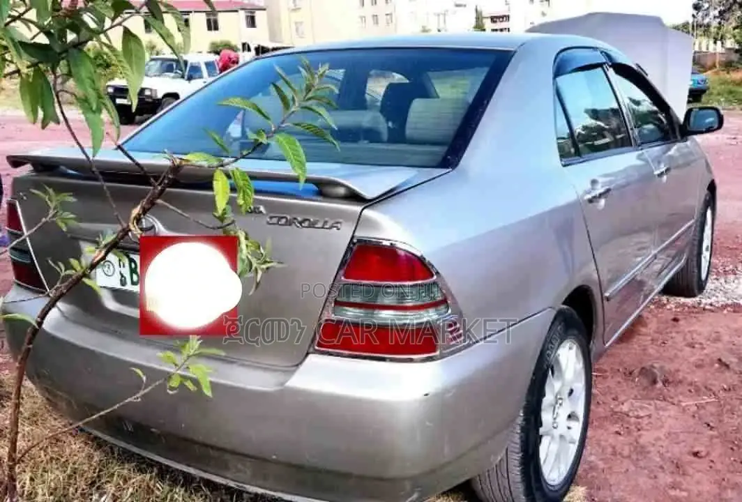 Toyota Corolla 2004 Silver