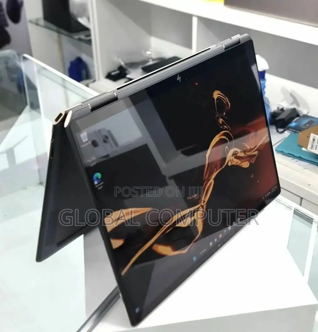 New Laptop HP Spectre 12 16GB Intel Core I7 SSD 512GB