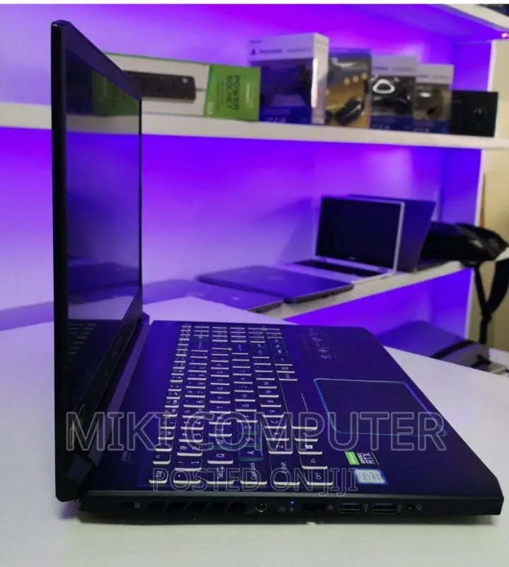 New Laptop Acer Predator Helios 300 16GB Intel Core I7 SSD 512GB