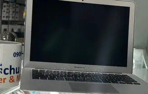 New Laptop Apple MacBook Air 2017 8GB Intel Core I5 SSD 128GB