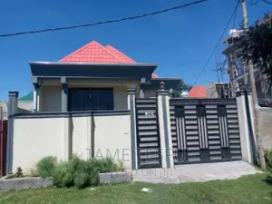 Furnished 3bdrm House in Summit, Yeka for sale