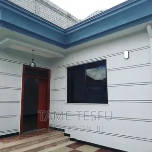 Furnished 3bdrm Villa in Summit, Bole for sale