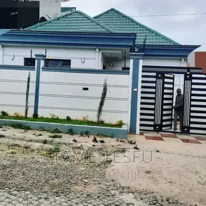 Furnished 3bdrm Villa in Summit, Bole for sale