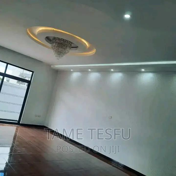 Furnished 3bdrm Villa in Summit, Bole for sale
