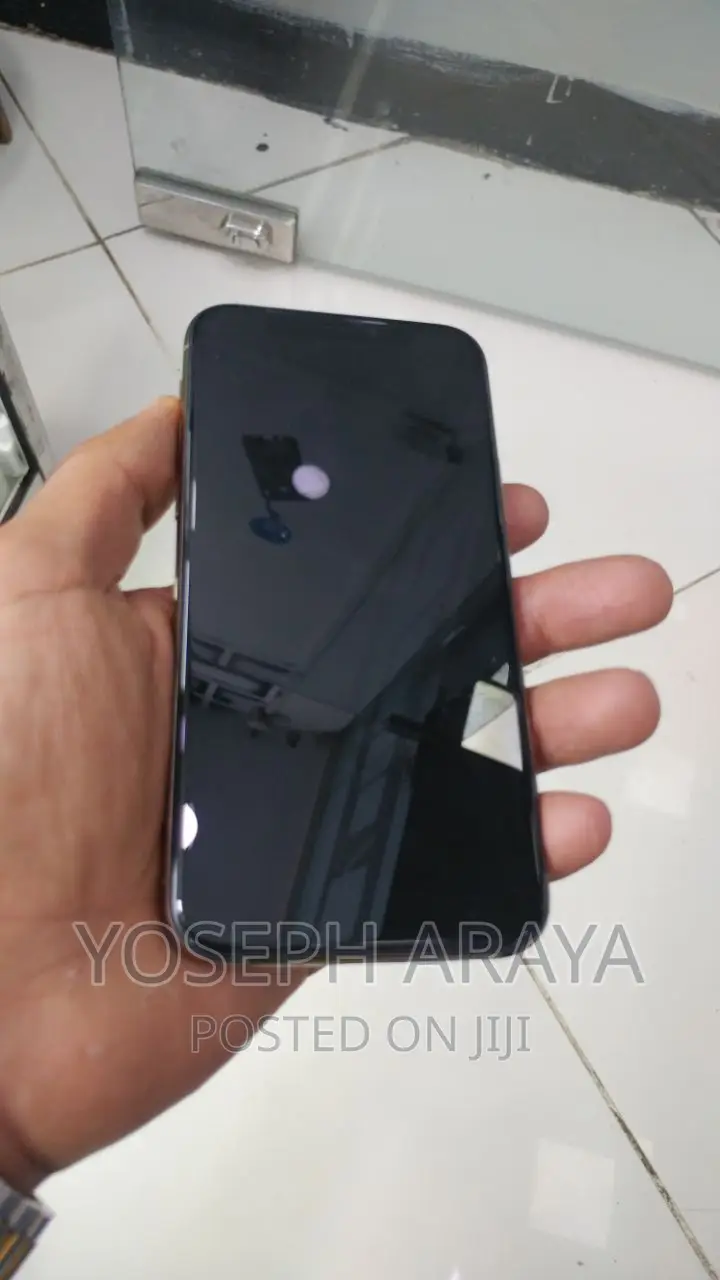 New Apple iPhone 11 Pro 64 GB Black