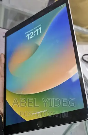 New Apple iPad 10.2 (2021) 256 GB Silver