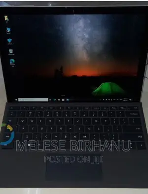 New Laptop Microsoft Surface Pro 8GB Intel Core I7 SSD 256GB