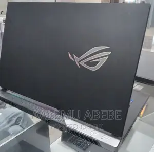 New Laptop Asus ROG Strix G15 16GB Intel Core I9 SSD 1T