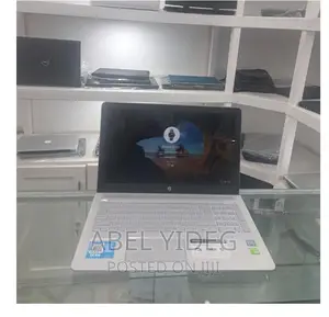 New Laptop HP Pavilion 15 8GB Intel Core I7 HDD 2T