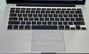 New Laptop Apple MacBook Pro 2015 8GB Intel Core I5 SSD 128GB