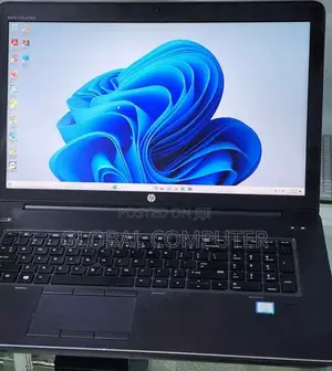 New Laptop HP ZBook 17 G5 8GB AMD Ryzen 7 SSD 512GB