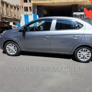 Mitsubishi Attrage 2022 Gray