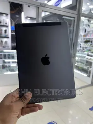 Apple iPad 10.2 (2021) 64 GB Gray