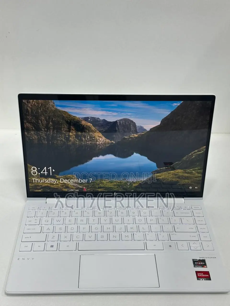 New Laptop HP Envy X360 8GB AMD Ryzen 5 SSD 512GB
