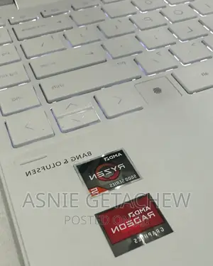 New Laptop HP Envy X360 8GB Intel Core I7 HDD 512GB
